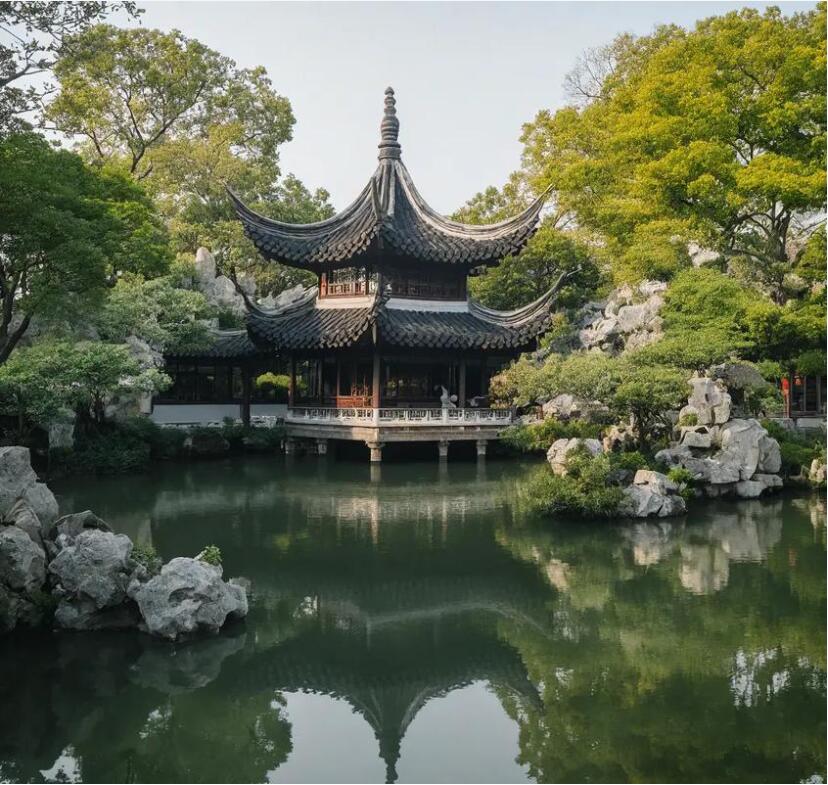 布尔津县怜蕾餐饮有限公司